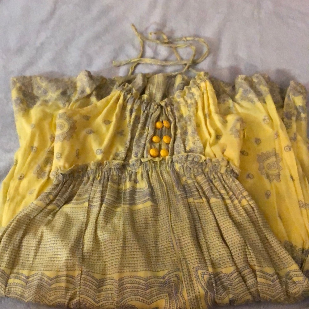 Yellow dress